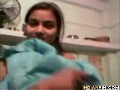 Indian Teenage Girl Teasing Her Naked Body